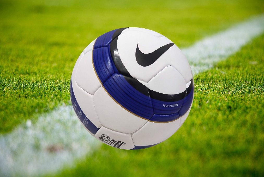 Nike Total 90 Aerow - Premier League 2004-2005